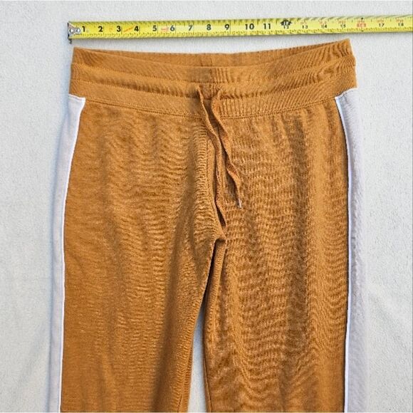 Aeropostale Tan and White Jogger Sweatpants - Picture 4 of 10